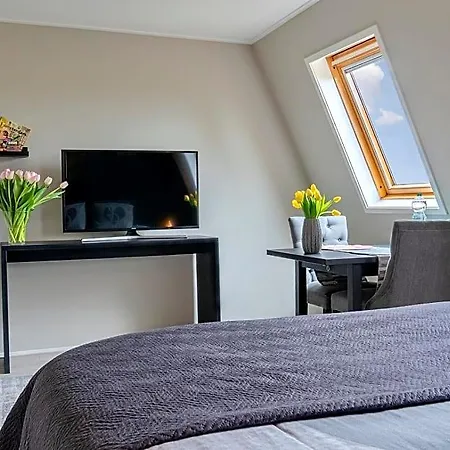 B&B Liv